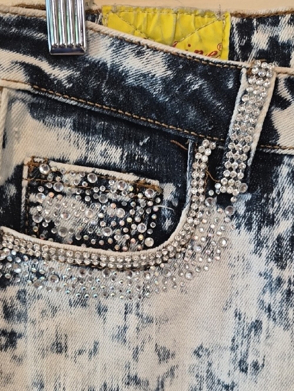 Machine British Flag Ripped Jeans - Picture 4 of 16